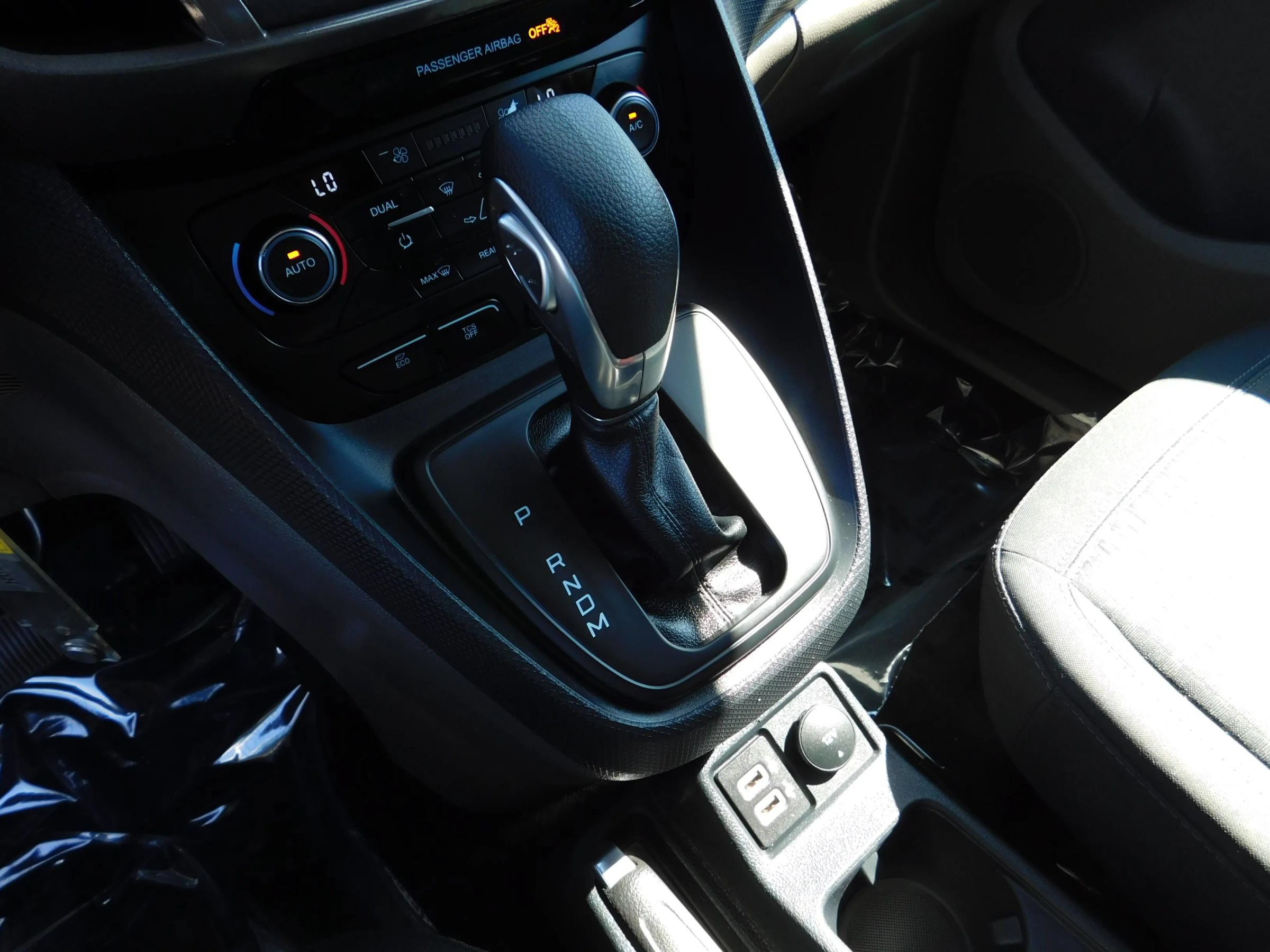 Used 2021 Ford Transit Connect XLT FWD image 21