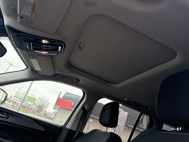 Used 2024 Jeep Grand Cherokee Laredo X image 22