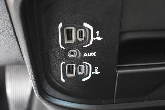 Used 2024 RAM 3500 Big Horn image 29