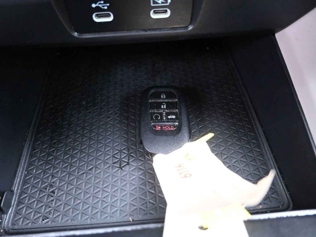 Certified 2023 Honda Accord EX image 27