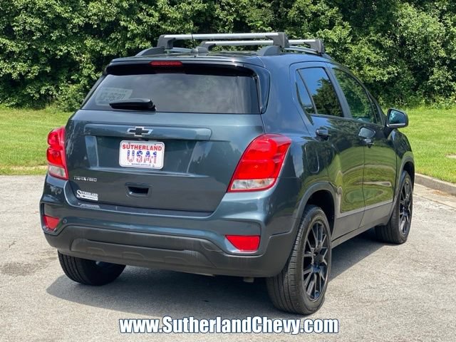 Used 2022 Chevrolet Trax LT w/ Premium Seat Package AWD/4WD image 7