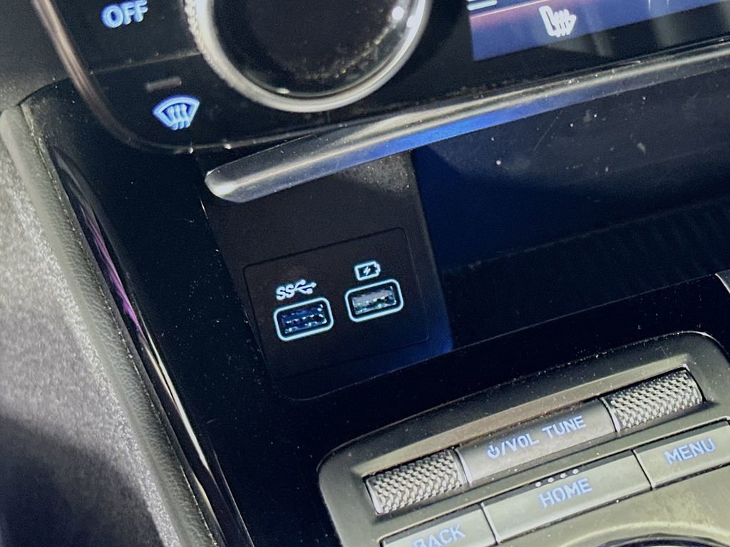 Used 2023 Genesis G80 2.5T image 30