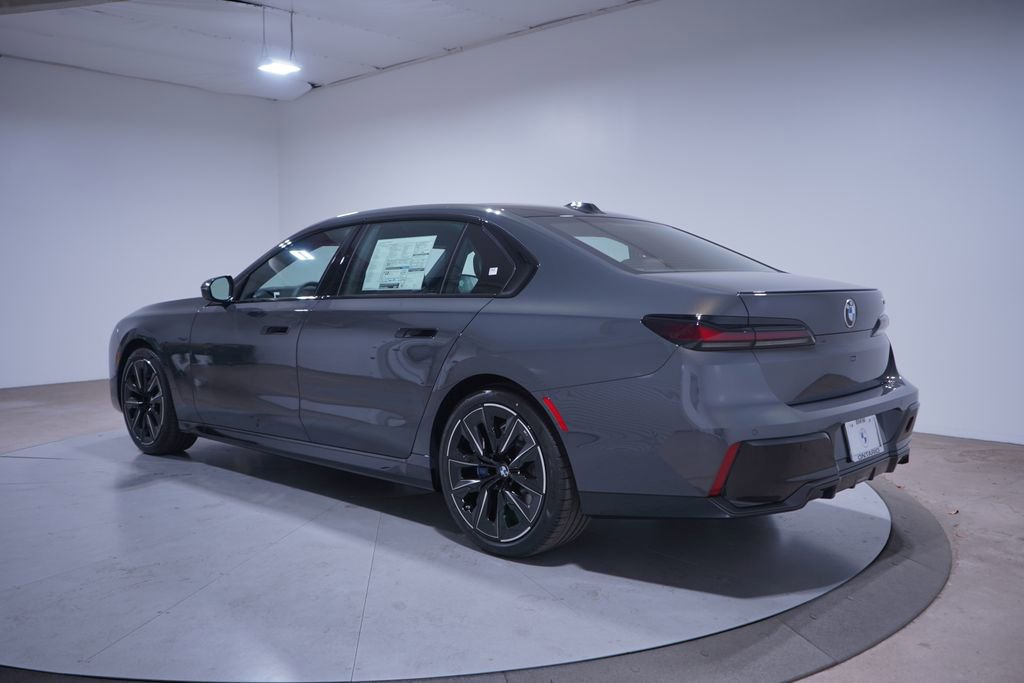 New 2026 BMW 740i w/ Premium Package image 3