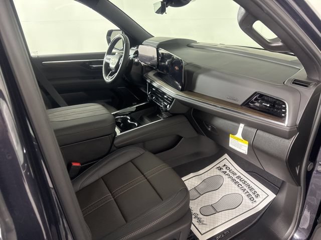 New 2026 Chevrolet Tahoe High Country w/ Sun And Tow Package AWD/4WD image 17
