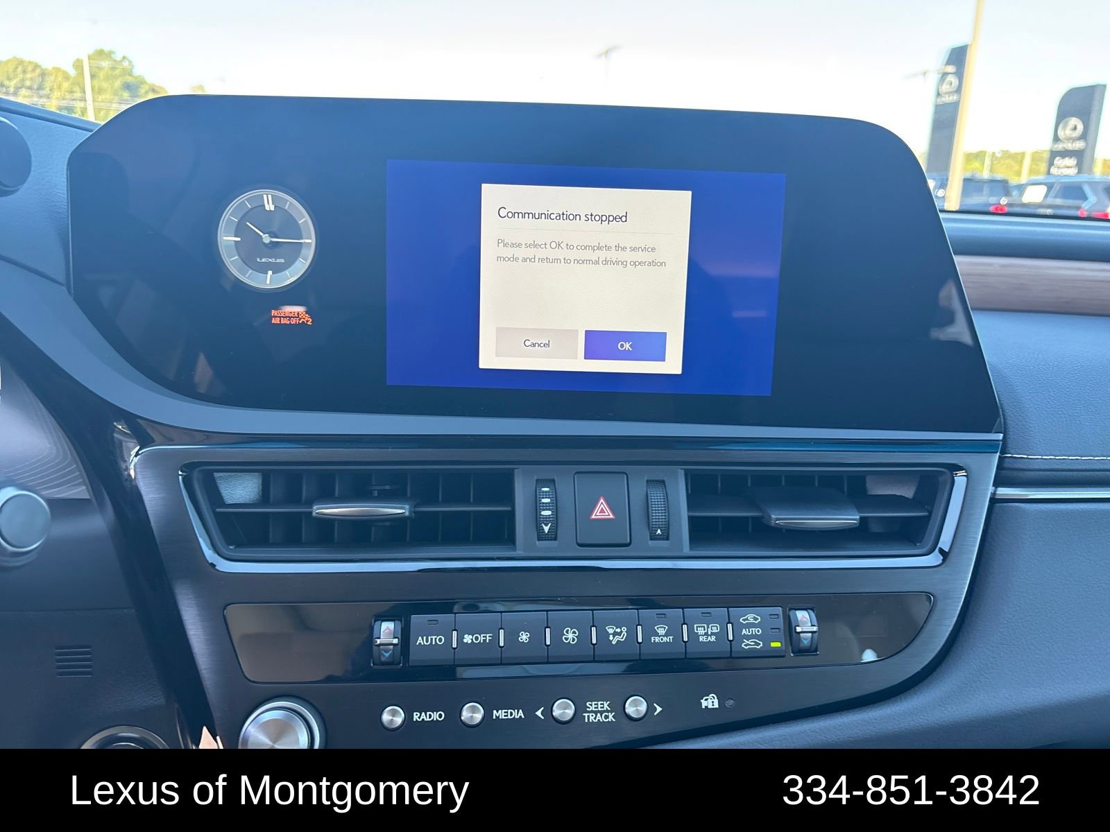 New 2025 Lexus ES 350 w/ Premium Package image 19