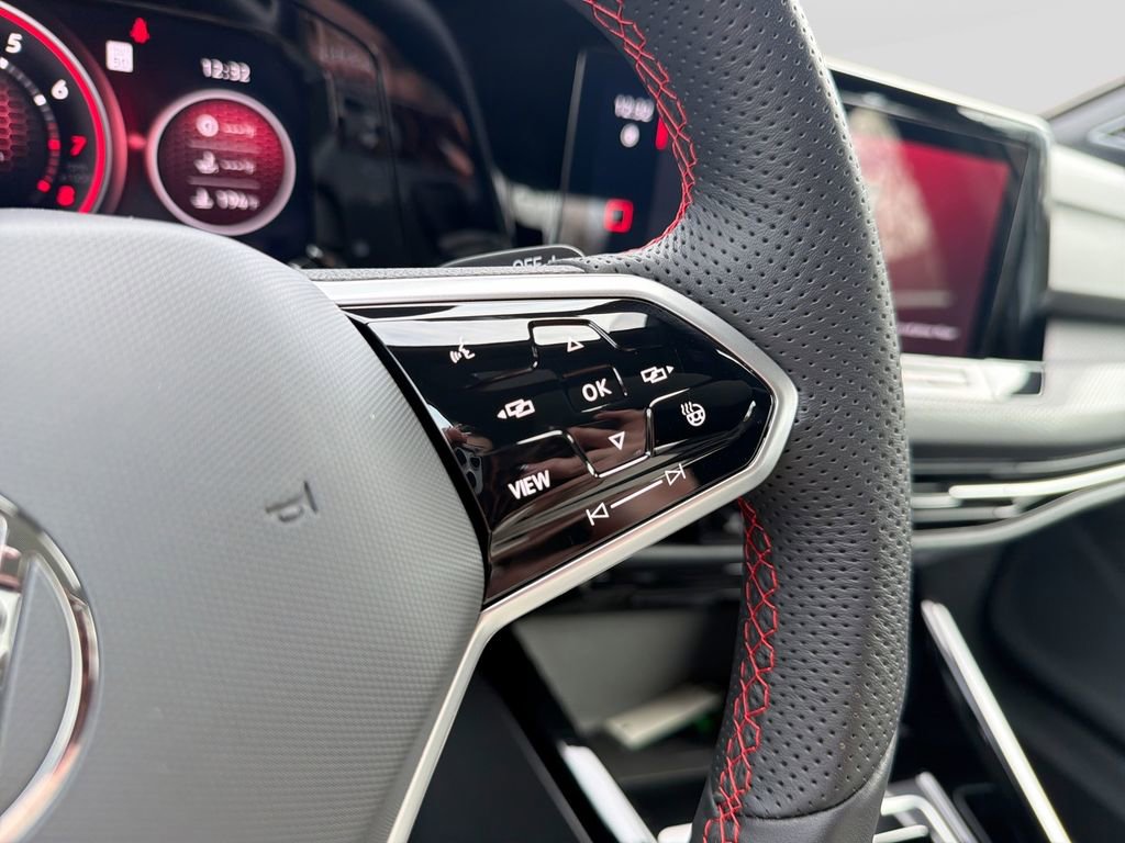 Used 2024 Volkswagen GTI Autobahn image 21