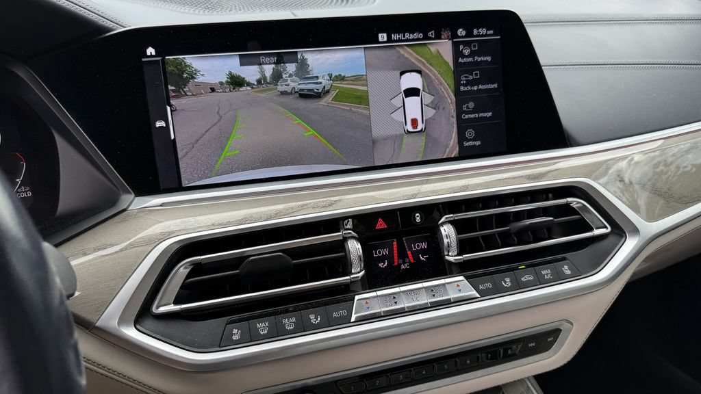 Used 2019 BMW X7 xDrive40i w/ Premium Package AWD/4WD image 4