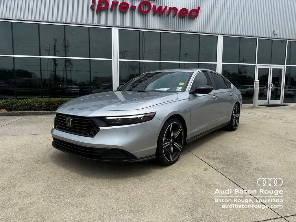 Used 2023 Honda Accord Sport image 1