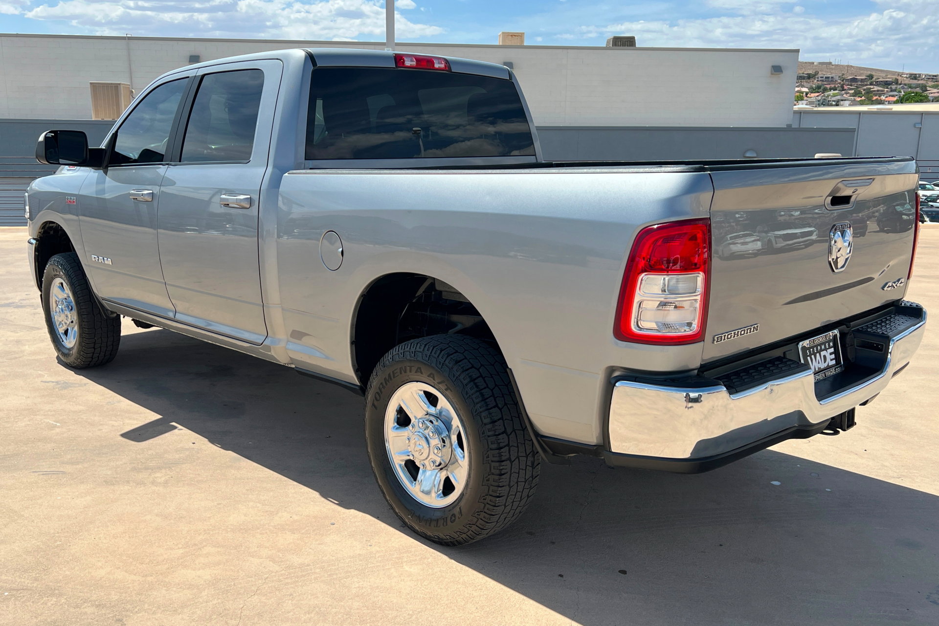 Used 2021 RAM 2500 Big Horn AWD/4WD image 3