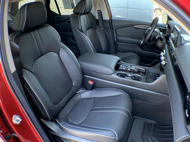 Used 2025 Honda Pilot Elite image 26