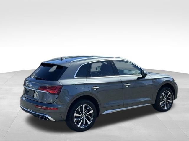 Certified 2023 Audi Q5 2.0T Premium w/ Convenience Package image 8