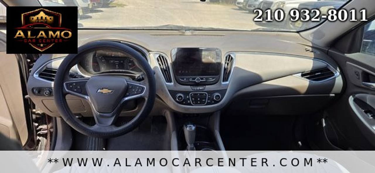 Used 2020 Chevrolet Malibu LT FWD image 32