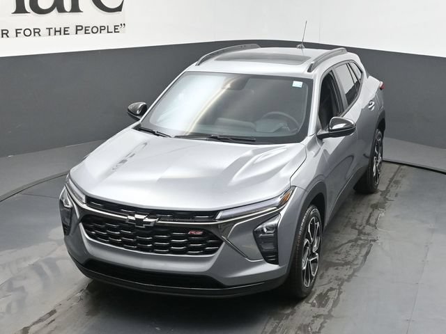 New 2026 Chevrolet Trax RS w/ Sunroof Package FWD image 24