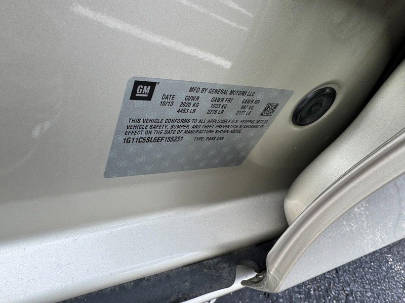 Used 2014 Chevrolet Malibu LT image 21