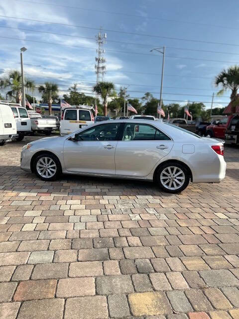Used 2012 Toyota Camry XLE FWD image 8
