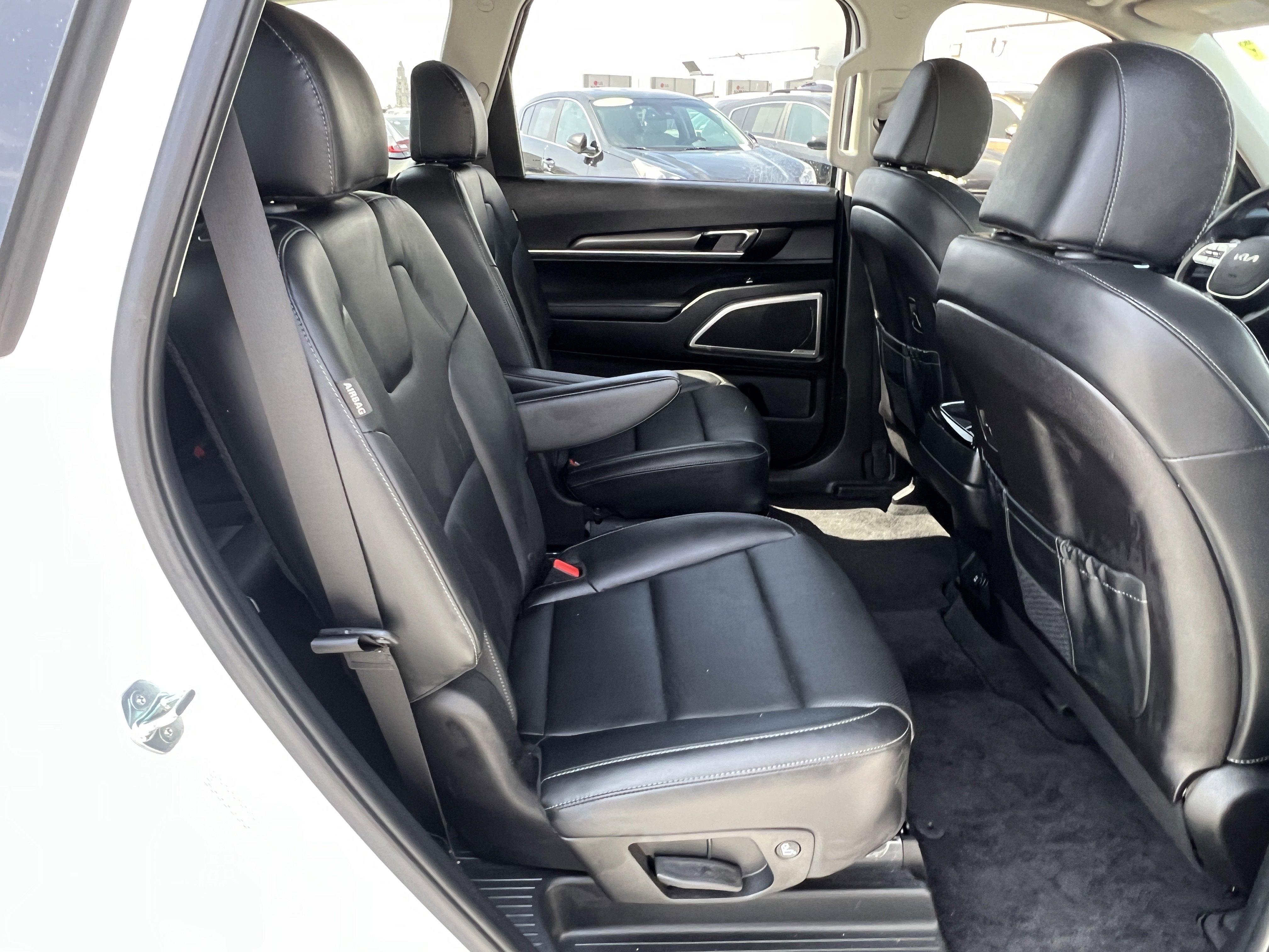 Certified 2023 Kia Telluride S w/ S Sunroof Package image 19
