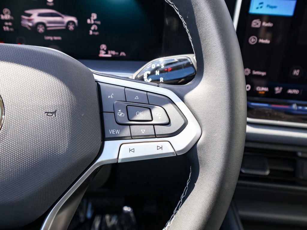 New 2026 Volkswagen Tiguan SE AWD/4WD image 24
