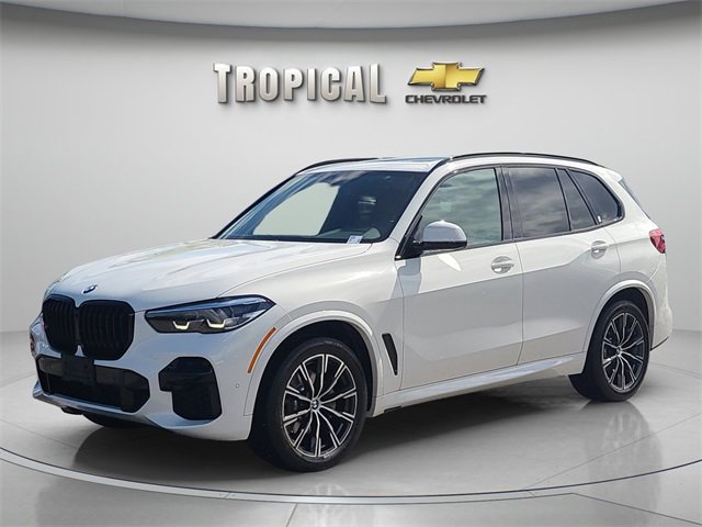 Used 2022 BMW X5 xDrive40i w/ M Sport Package