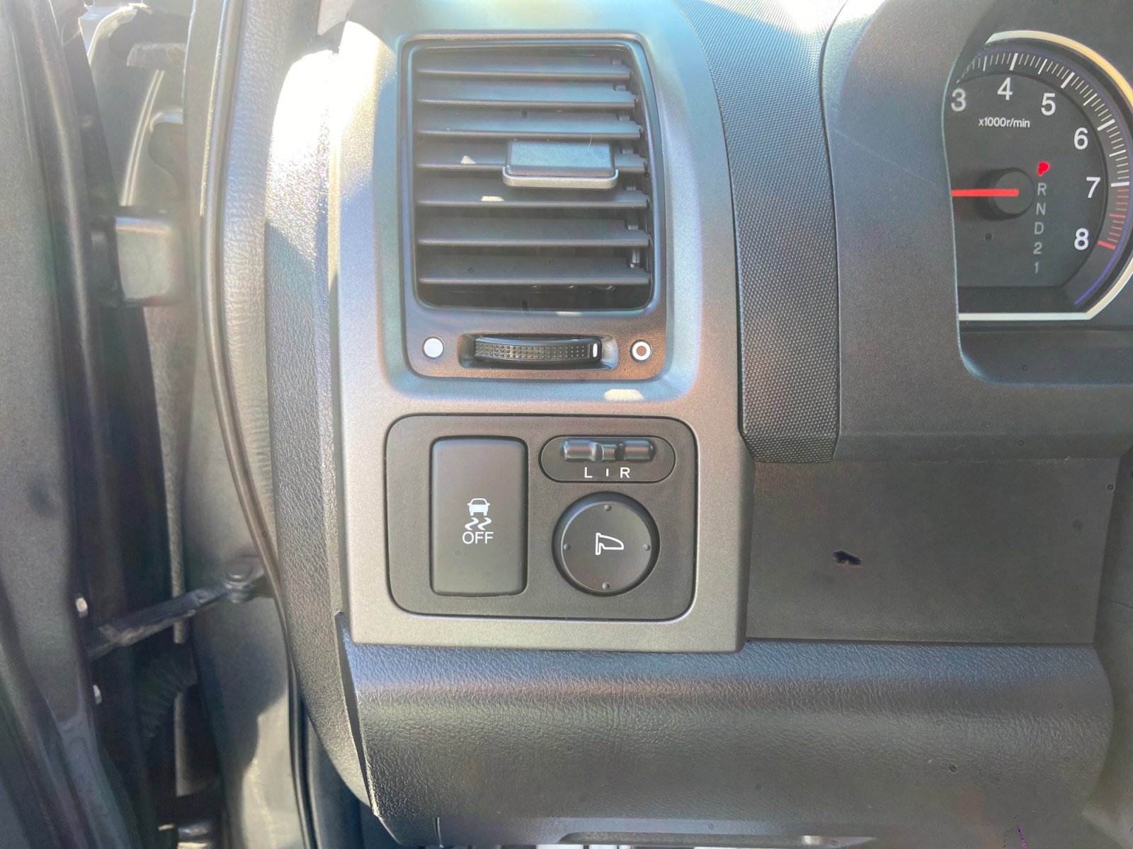 Used 2011 Honda CR-V EX image 12