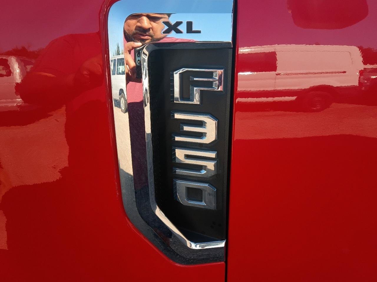Used 2017 Ford F350 XL w/ Power Equipment Group AWD/4WD image 27