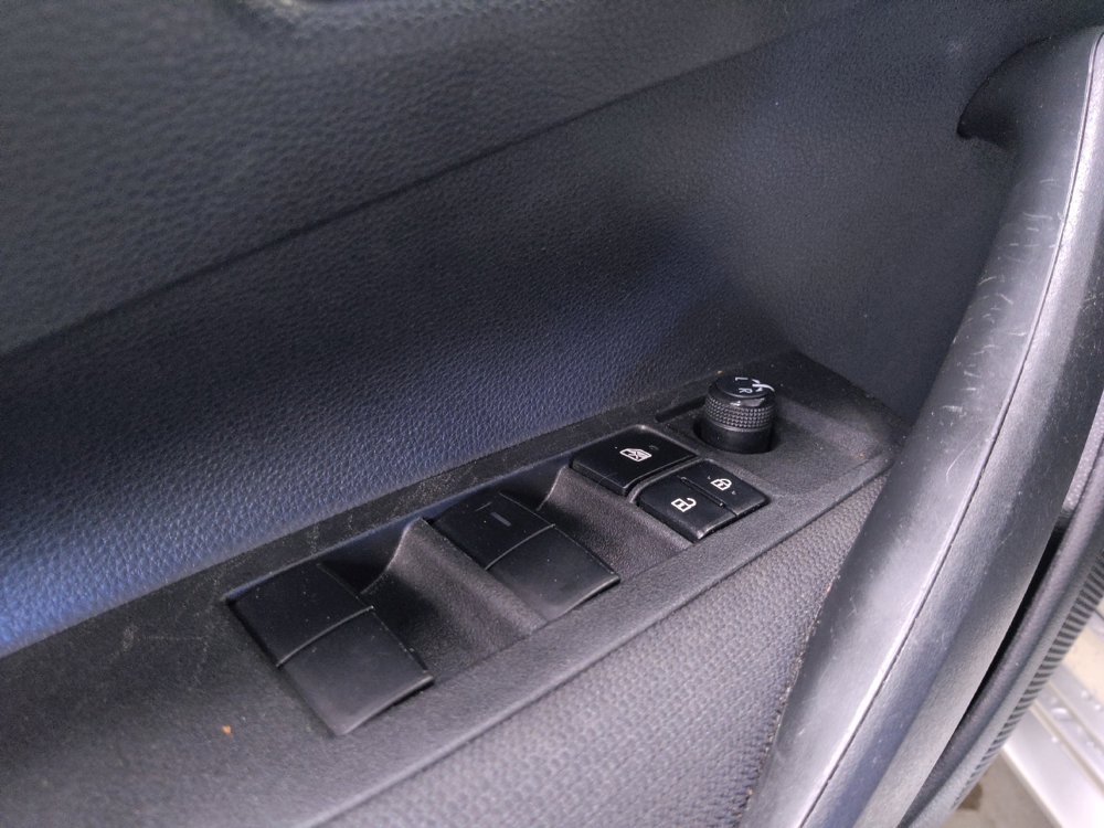 Used 2023 Toyota Corolla LE image 27