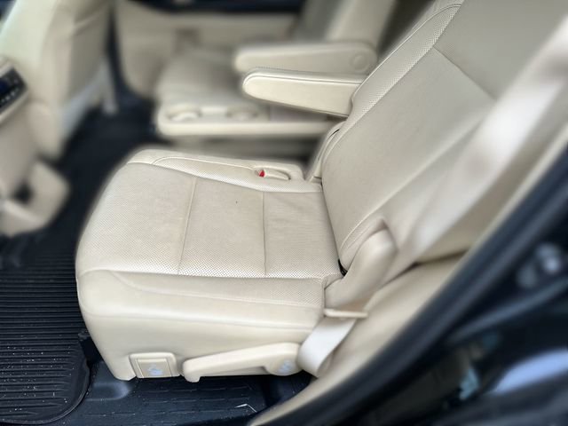 Used 2019 Toyota Highlander Limited image 24