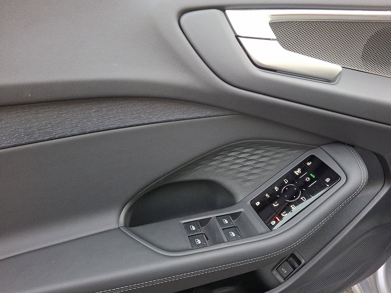 Certified 2025 Audi A5 2.0T Prestige image 12