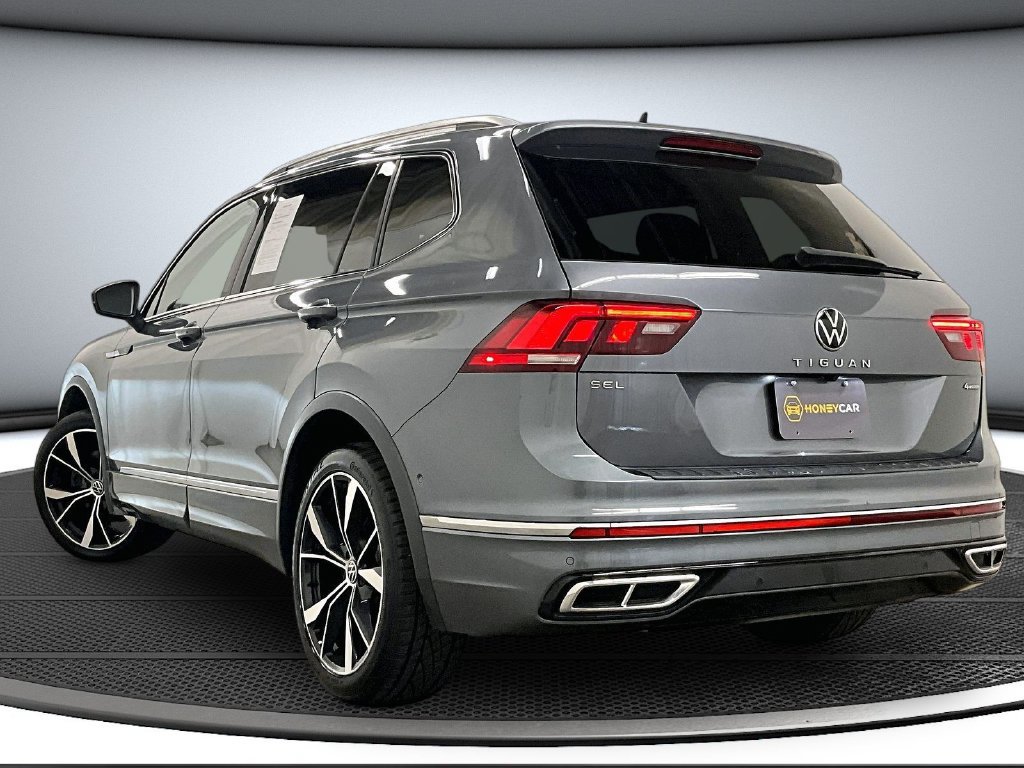 Used 2022 Volkswagen Tiguan SEL R-Line AWD/4WD image 4