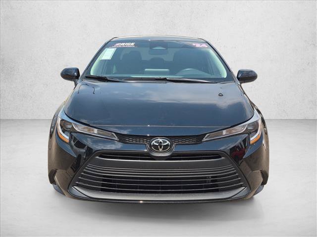 Used 2024 Toyota Corolla LE FWD image 2