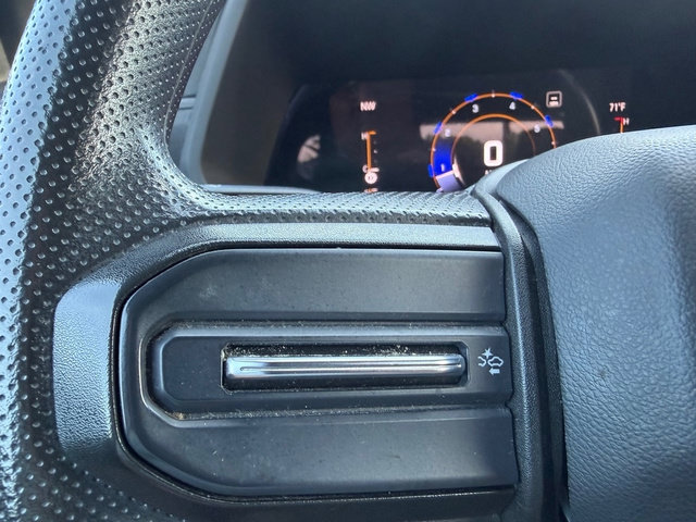 Used 2023 Chevrolet Colorado W/T RWD image 13