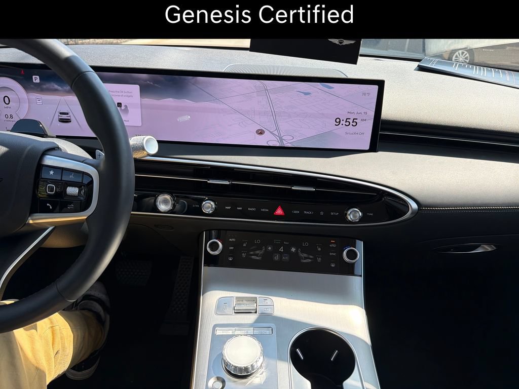 Certified 2026 Genesis GV70 2.5T Advanced AWD/4WD image 17