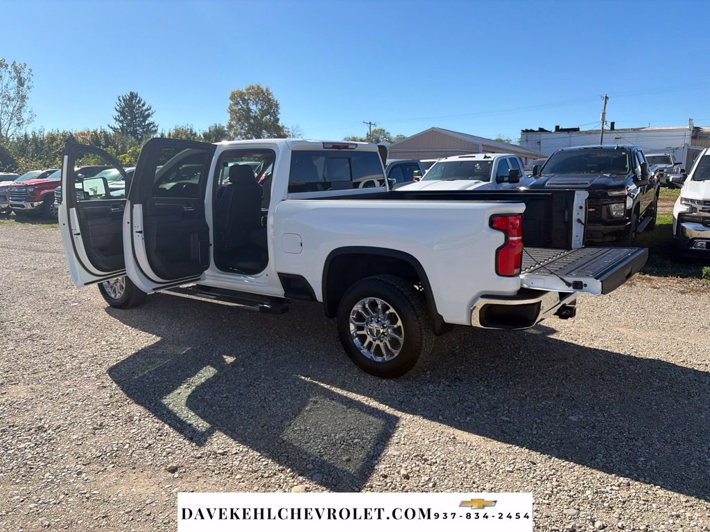 Used 2025 Chevrolet Silverado 2500 LTZ w/ LTZ Plus Package AWD/4WD image 32