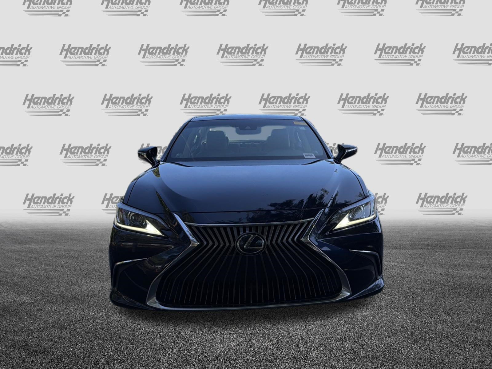 Used 2019 Lexus ES 350 w/ Premium Package FWD image 3