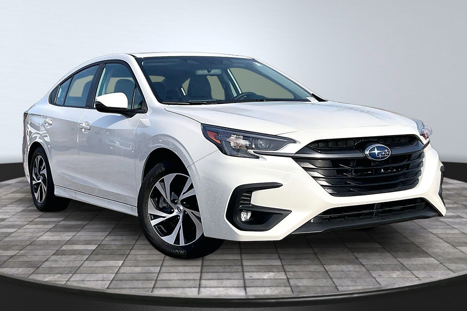 Used 2025 Subaru Legacy Premium image 10