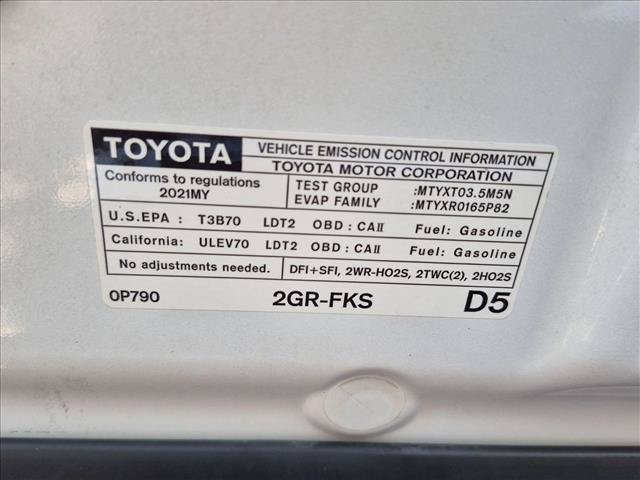 Used 2021 Toyota Tacoma TRD Off-Road w/ Technology Package AWD/4WD image 24