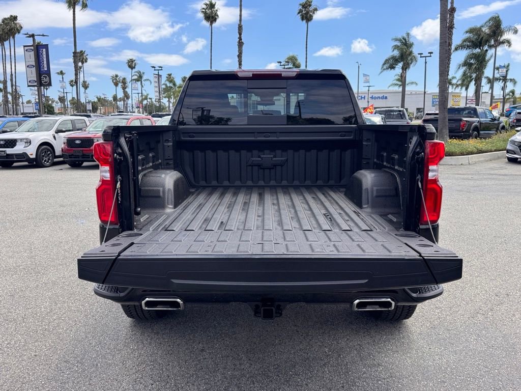 Used 2025 Chevrolet Silverado 1500 LT Trail Boss w/ LT Trail Boss Premium Package AWD/4WD image 13