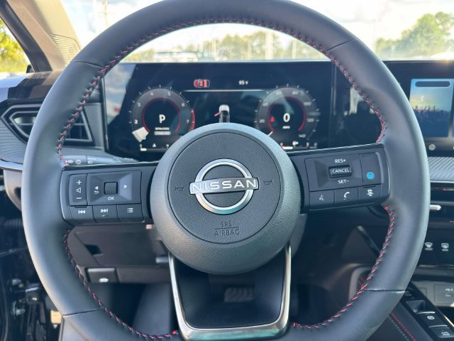 New 2027 Nissan Kicks SR FWD image 24
