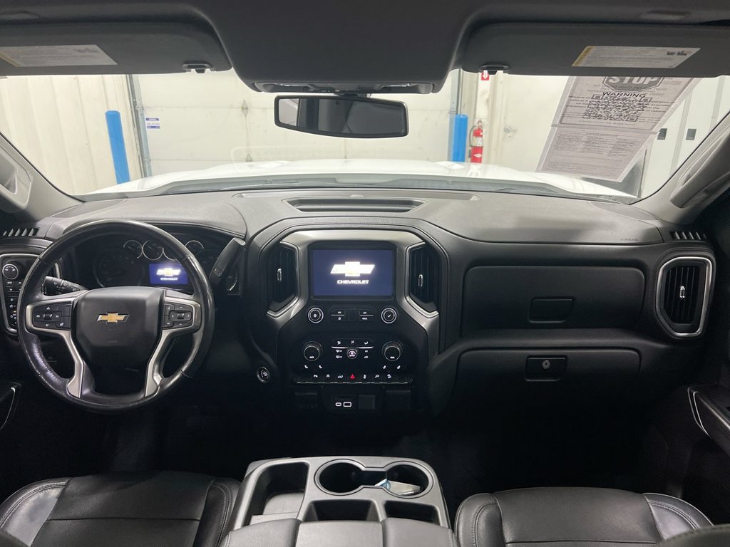 Used 2019 Chevrolet Silverado 1500 LTZ AWD/4WD image 10