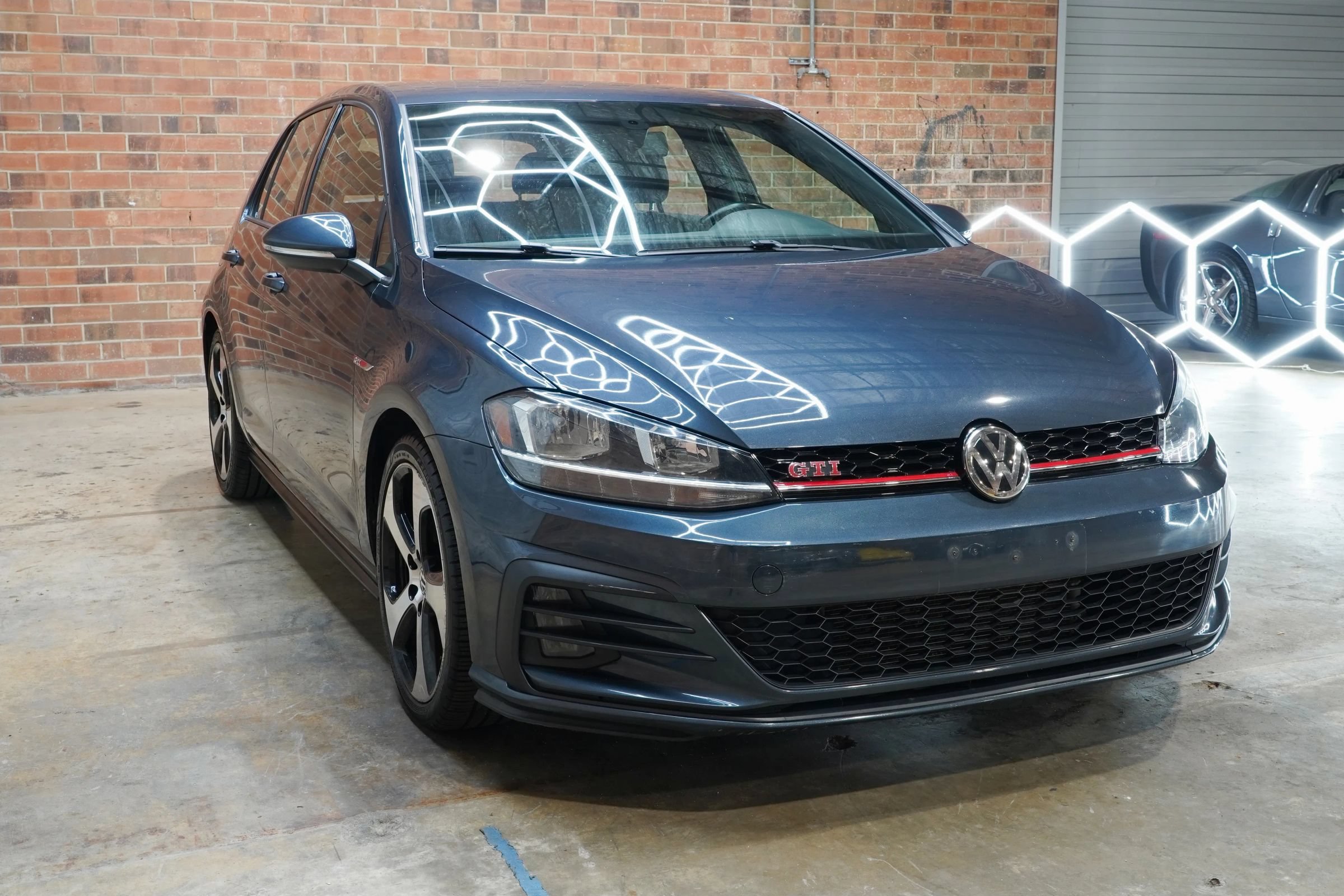 Used 2019 Volkswagen GTI S w/ Driver Assistance Package FWD image 4