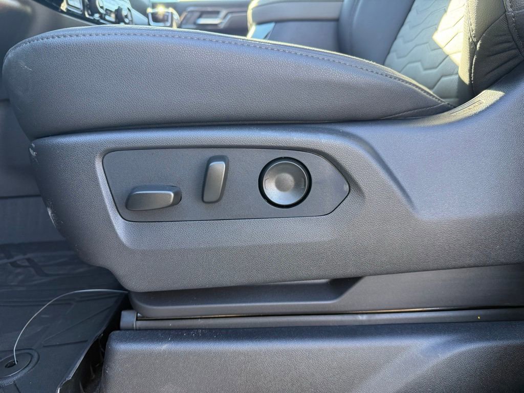 New 2026 Chevrolet Silverado 1500 ZR2 image 35