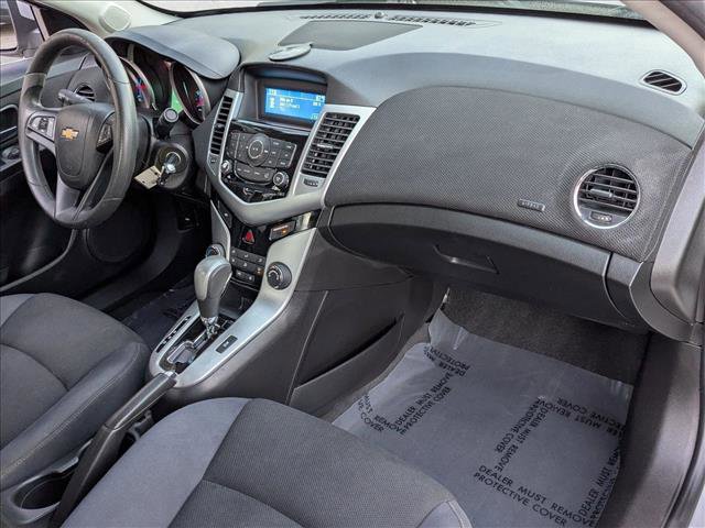 Used 2016 Chevrolet Cruze LT image 19