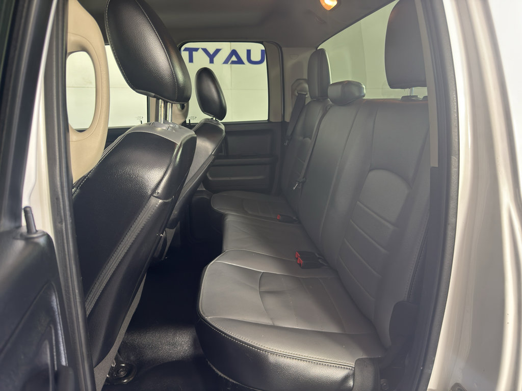 Used 2023 RAM 1500 Tradesman RWD image 32
