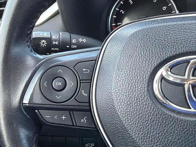Certified 2022 Toyota RAV4 XLE Premium FWD image 12