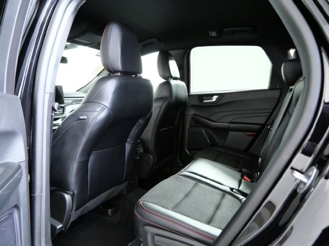 Certified 2023 Ford Escape ST-Line w/ Tech Pack #1 AWD/4WD image 13