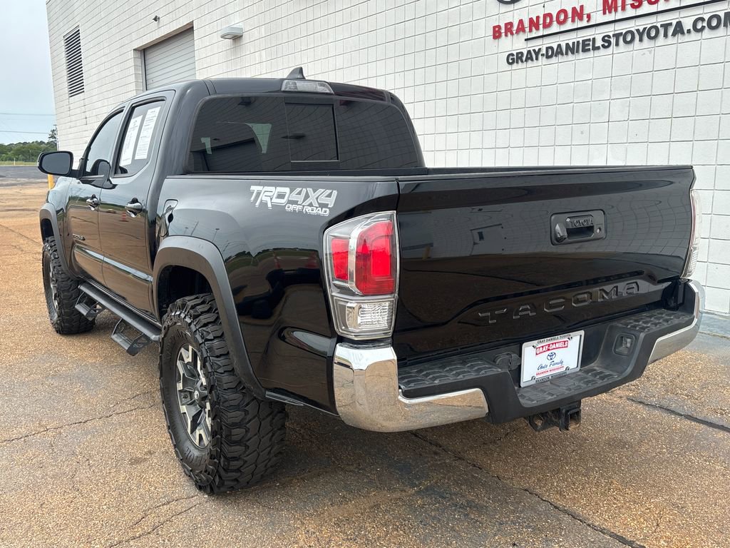 Used 2021 Toyota Tacoma TRD Off-Road image 8