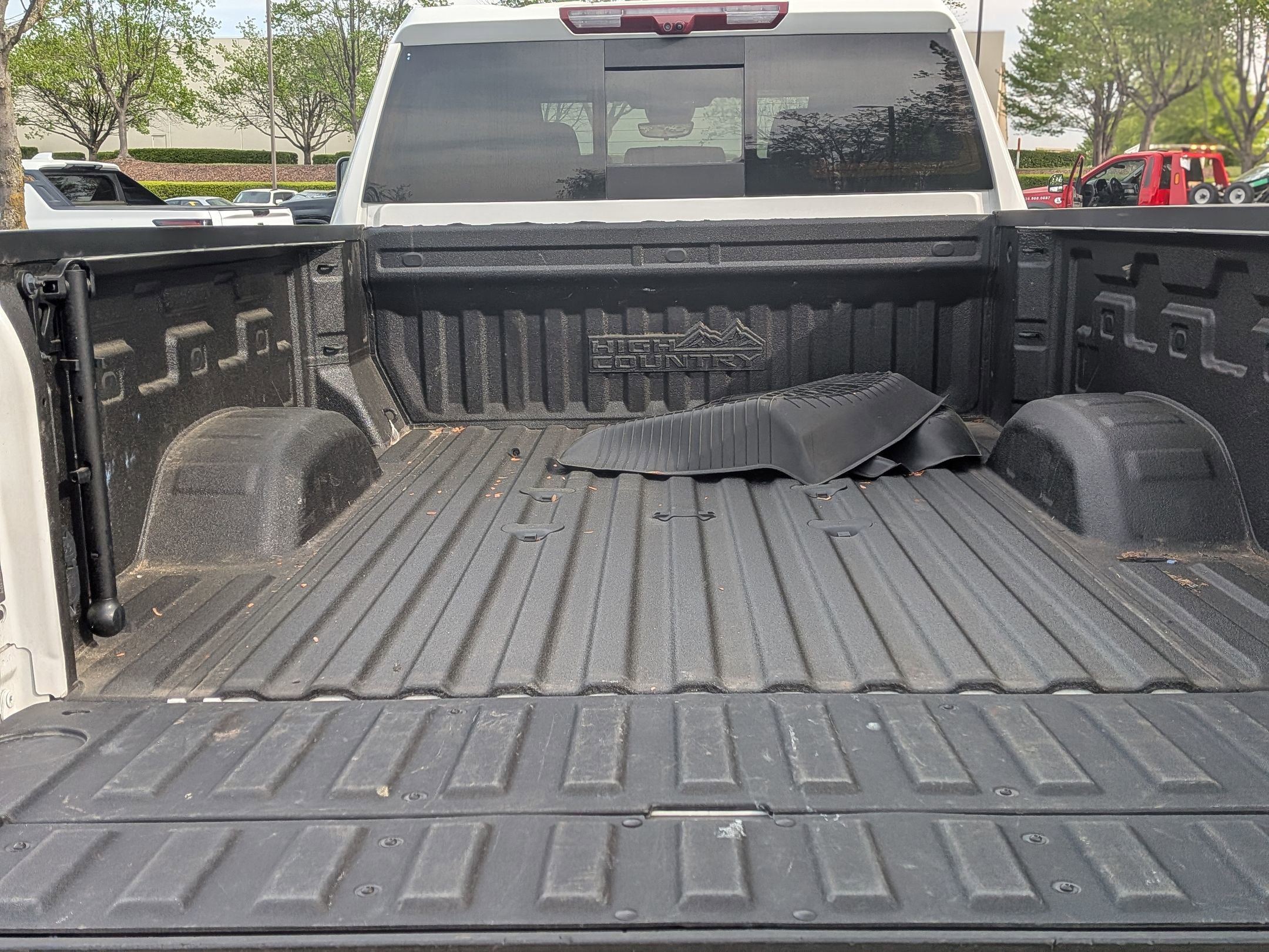 Certified 2024 Chevrolet Silverado 2500 High Country w/ High Country Premium Package AWD/4WD image 35