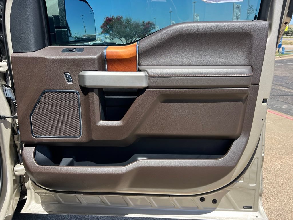 Used 2018 Ford F150 King Ranch w/ Equipment Group 601A Luxury RWD image 12