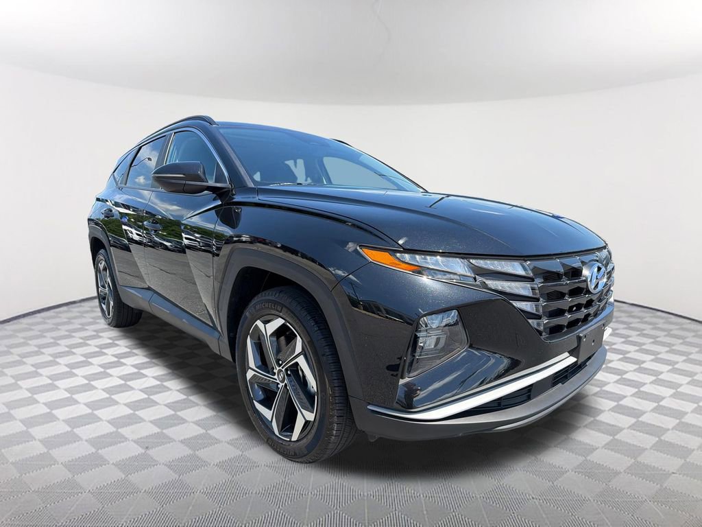 Used 2023 Hyundai Tucson SEL w/ Convenience Package AWD/4WD image 3