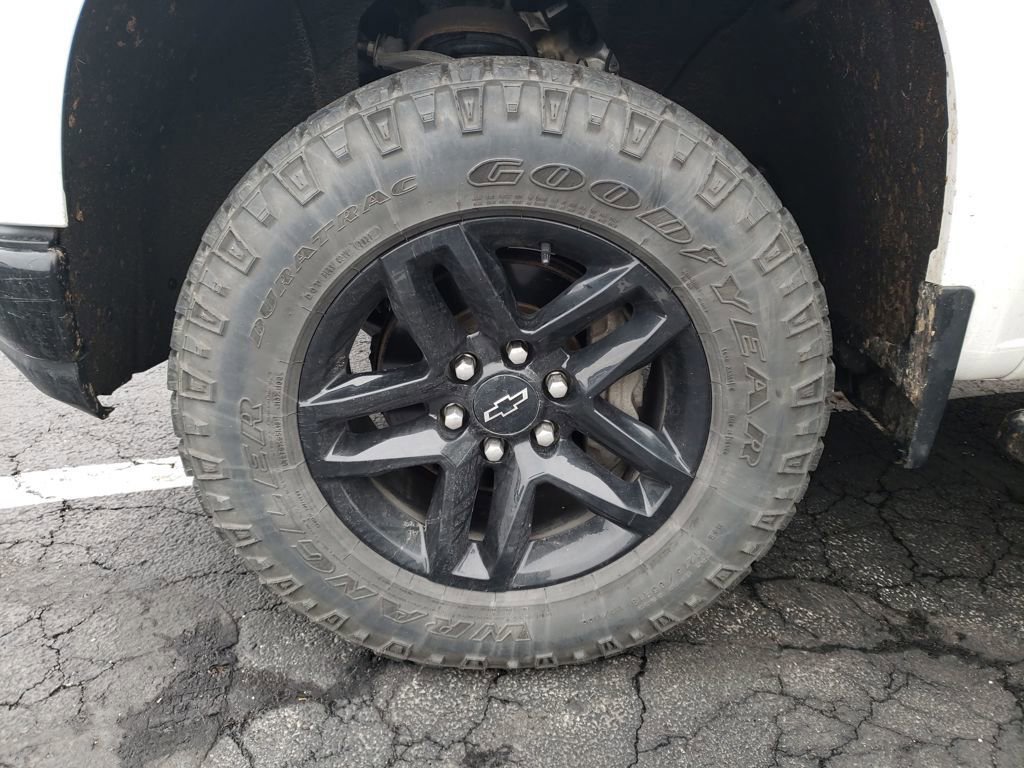 Used 2021 Chevrolet Silverado 1500 LT Trail Boss w/ Bed Protection Package image 26