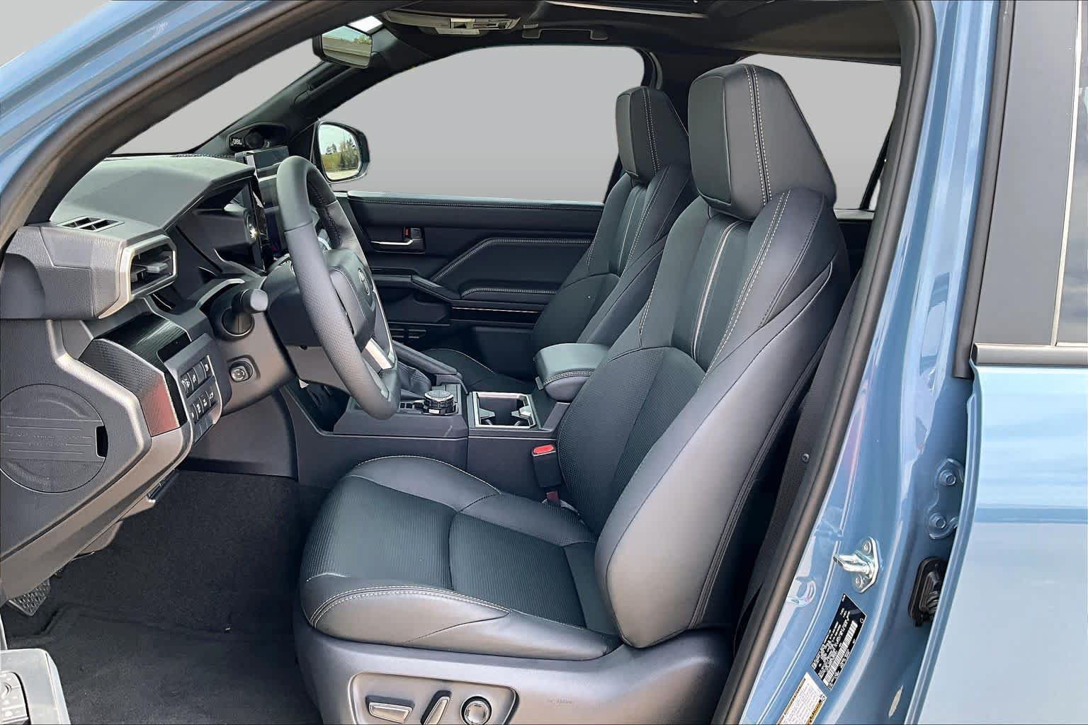 New 2026 Toyota 4Runner Limited AWD/4WD image 9